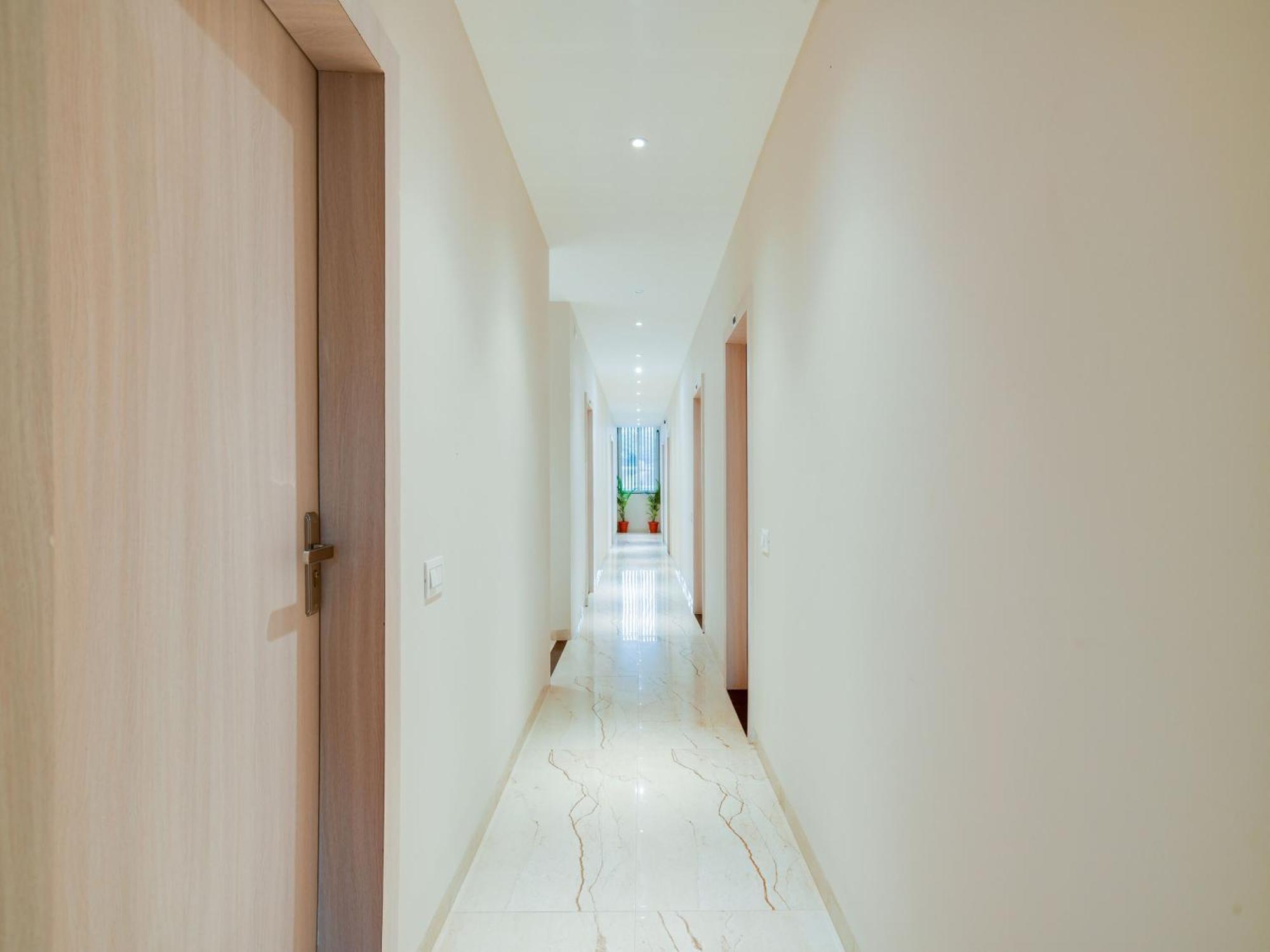 Collection O Hotel Mint Ιντόρ Εξωτερικό φωτογραφία